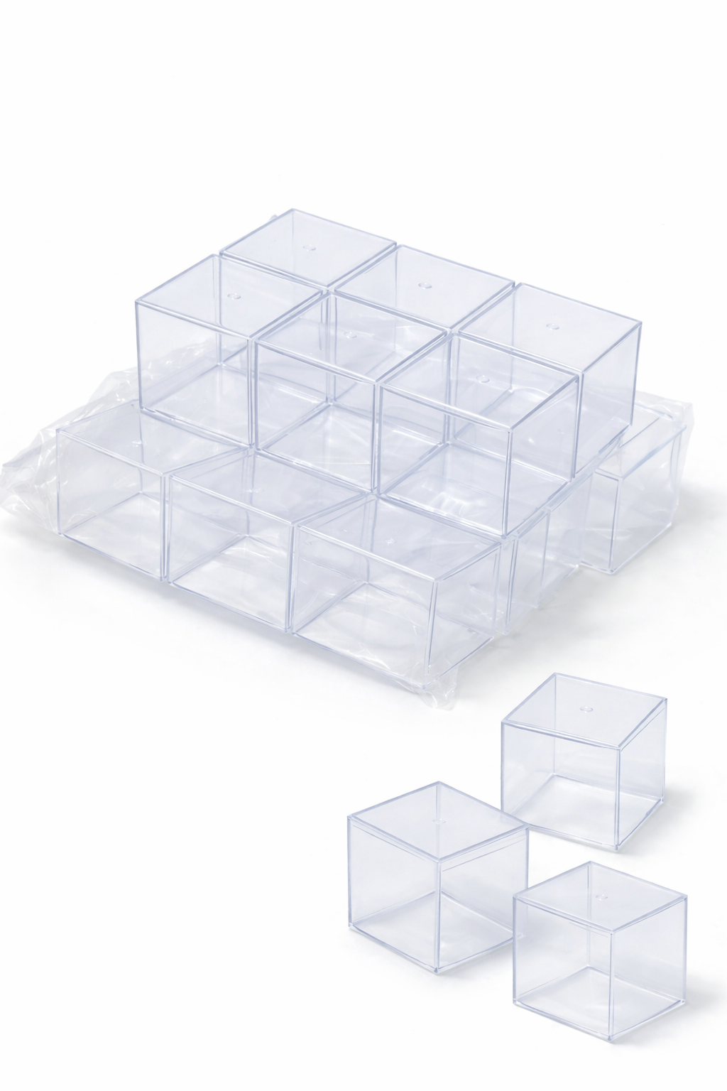 Kare Kapaklı Pleksi Mika Kutu 4x4x4 CM - 200 Adet